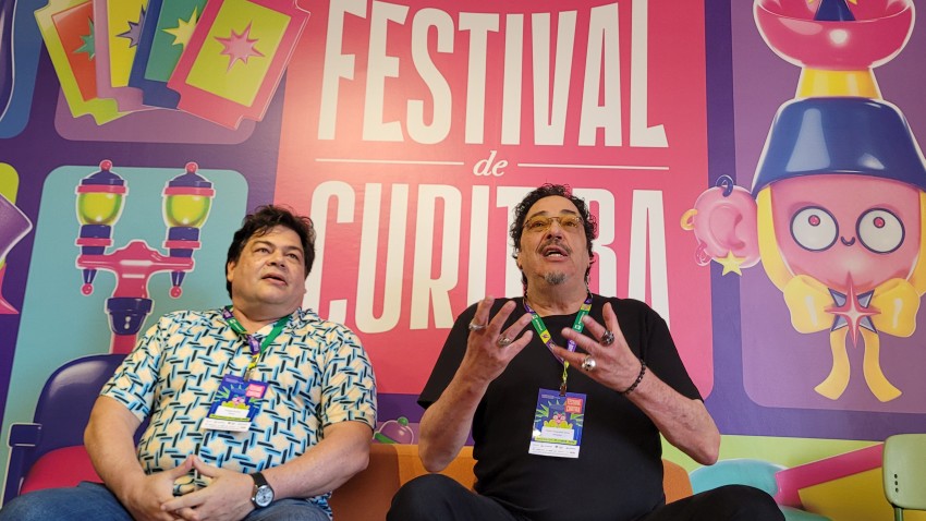 Festival de Curitiba - Walter Casagrande Jr e o diretor Fernando Philbert. Foto: Brunow Camman.